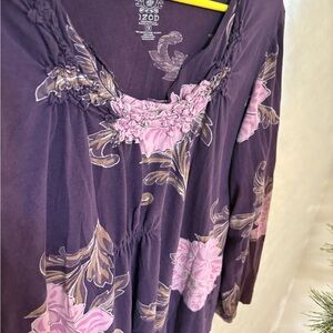 Izod Purple Top with Pink Floral Design. GUC.